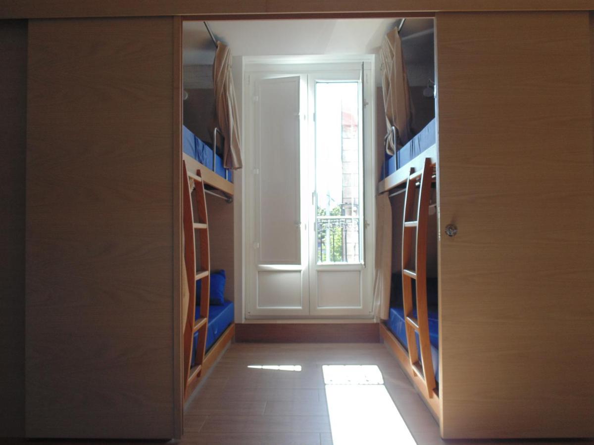 Vierpersoonskamer met Gedeelde Badkamer