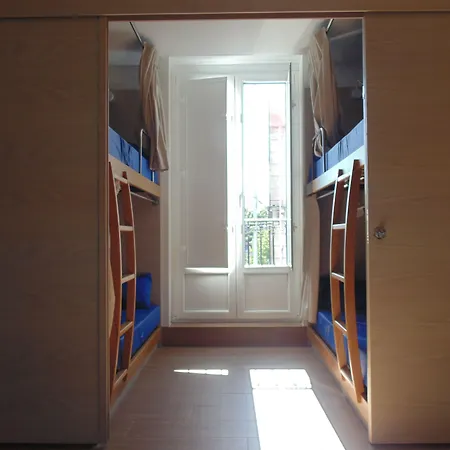 Hostel Albergue O Meson-3